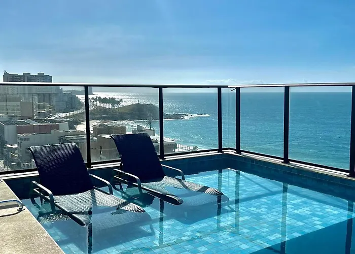 Lindo Flat No Farol Da Barra