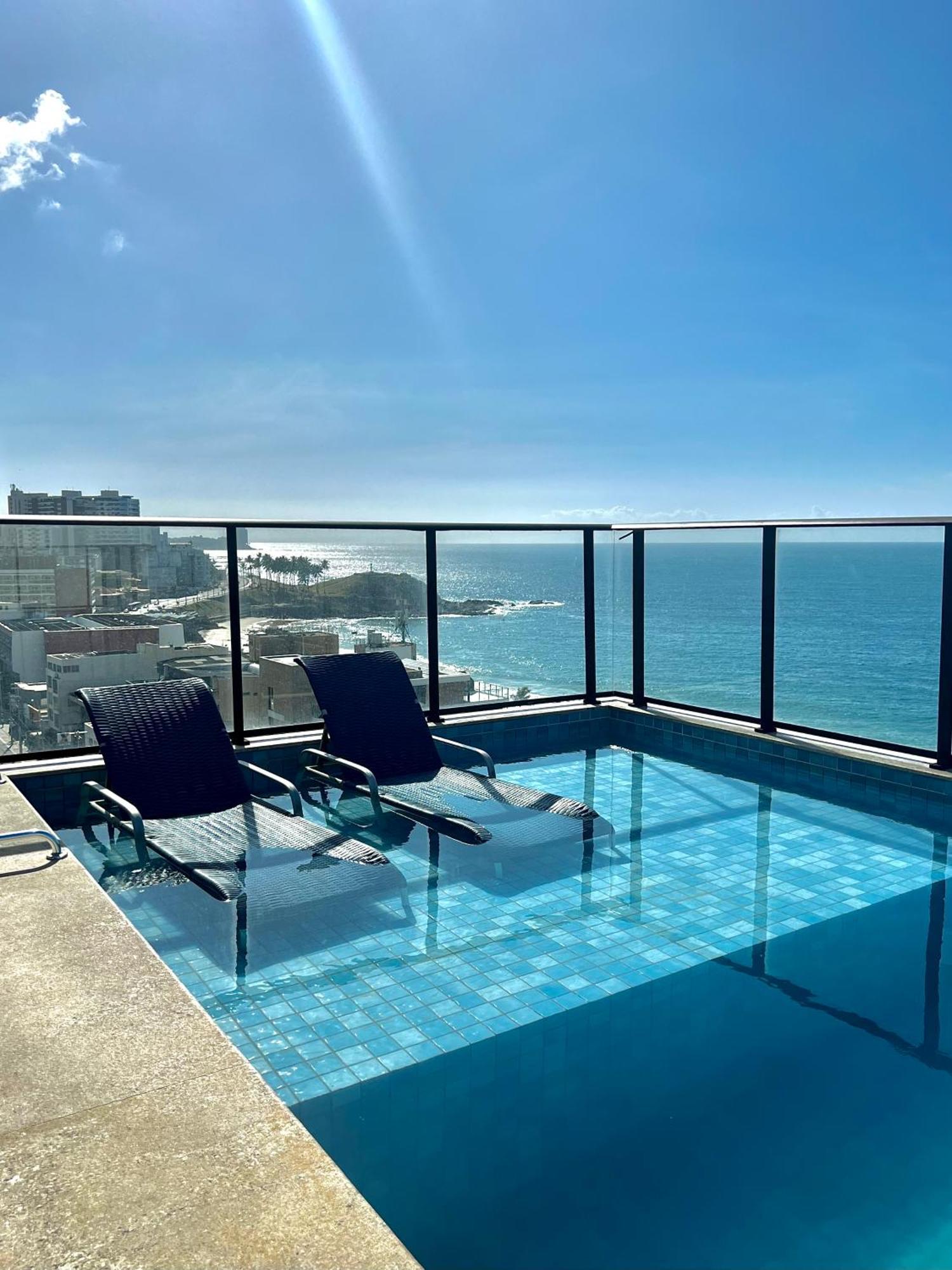 Lindo Flat No Farol Da Barra Apartment